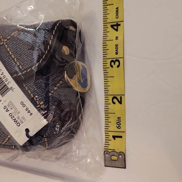 NWT Dooney and Bourke Blue Logo Wristlet with Black Leather Trim - Picture 4 of 6